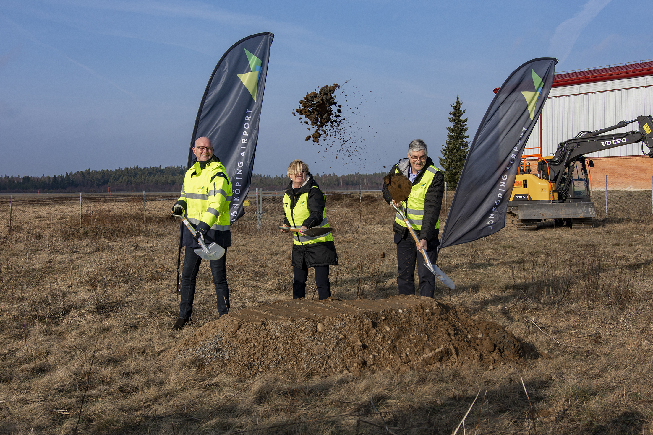 Första spadtaget för Jönköping Airport utbyggnadsprojekt är taget